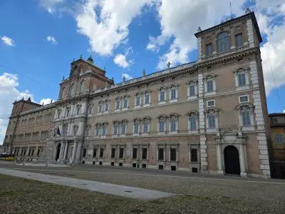 Getting Around Modena – Transport Options
