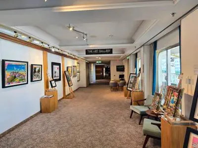 Art Gallery P&O Aurora