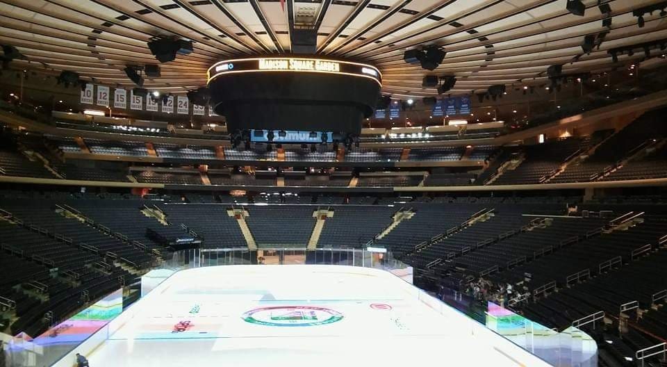 madison square garden ice hockey rink