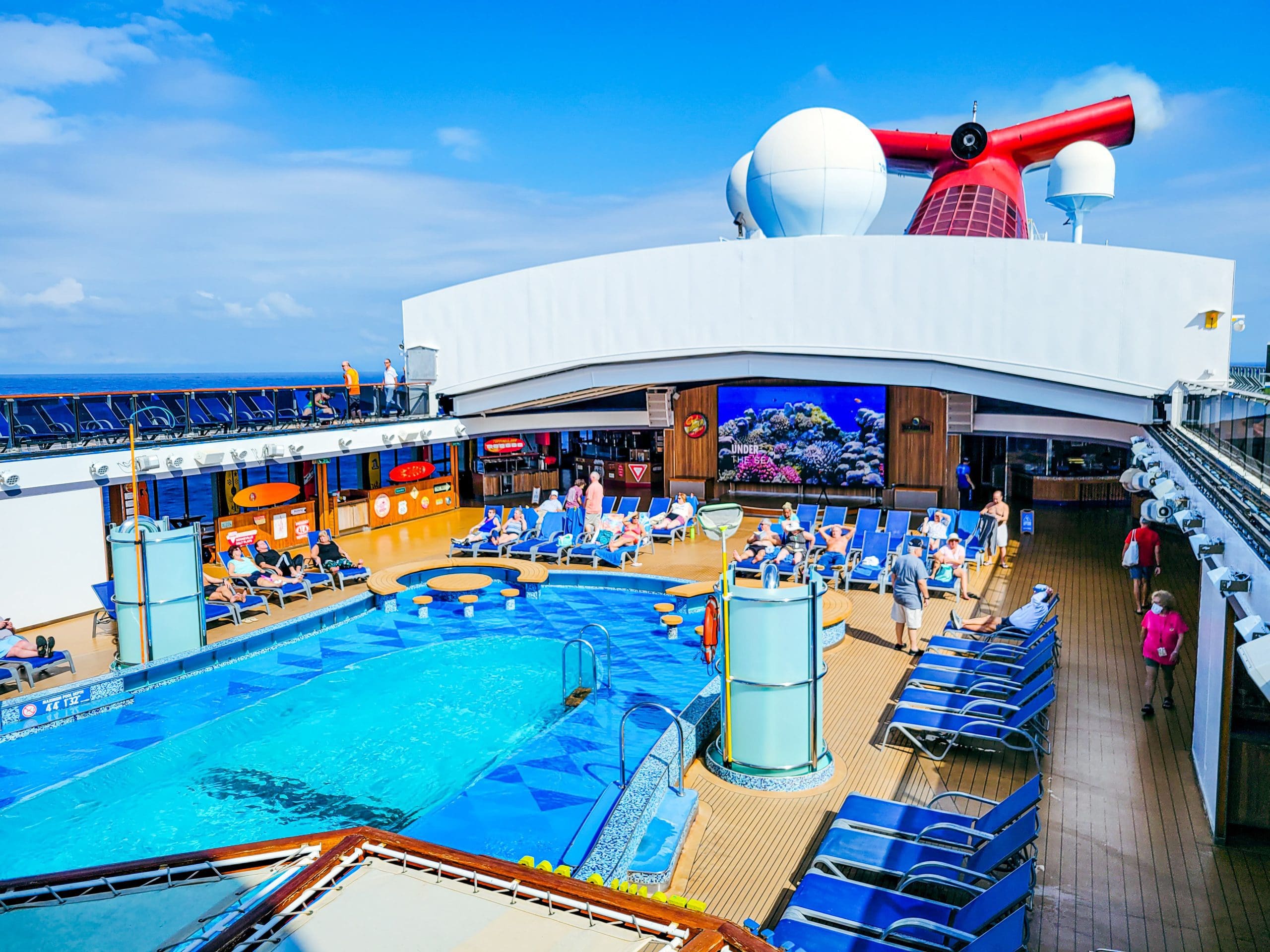 carnival pride pool midship