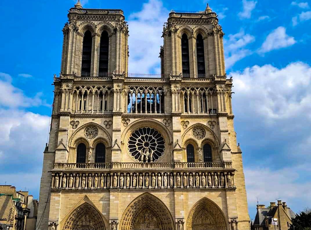 notre dame without spending money