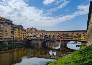 Stroll Florence with a cruise excursion