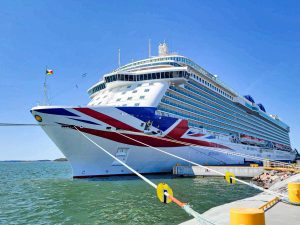 P&O Cruise Line Britannia – Deck Plans, Entertainment and Cruising Tips