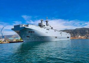 French aircraft carrier ‘Charles de Gaulle’ in Toulon