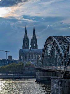 How Long Do I Need in Cologne?